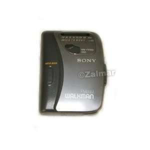  Sony WM FX163 AM/FM Walkman Stereo Cassette Player with 