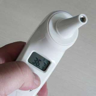 Digital Infra red Ear Thermometer for Baby Adult Portable ℃ and 