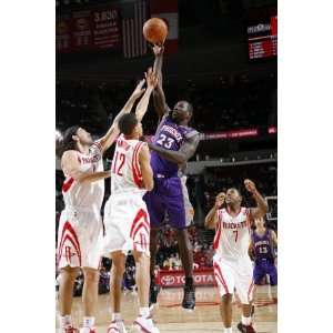 Phoenix Suns v Houston Rockets Jason Richardson, Luis Scola and Kevin 