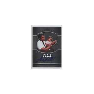   Ali Metal Family Autographs #YAUM1   Laila Ali Sports Collectibles