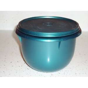  Tupperware Small Mixing Bowl in Satin Green Everything 