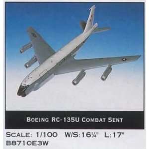    RC 135U Combat Sent (NEW ENGINES/LARGE) 1/100 