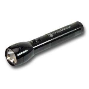 Smith & Wesson   Aluminum Flashlight 2D Xenon Bulb Black